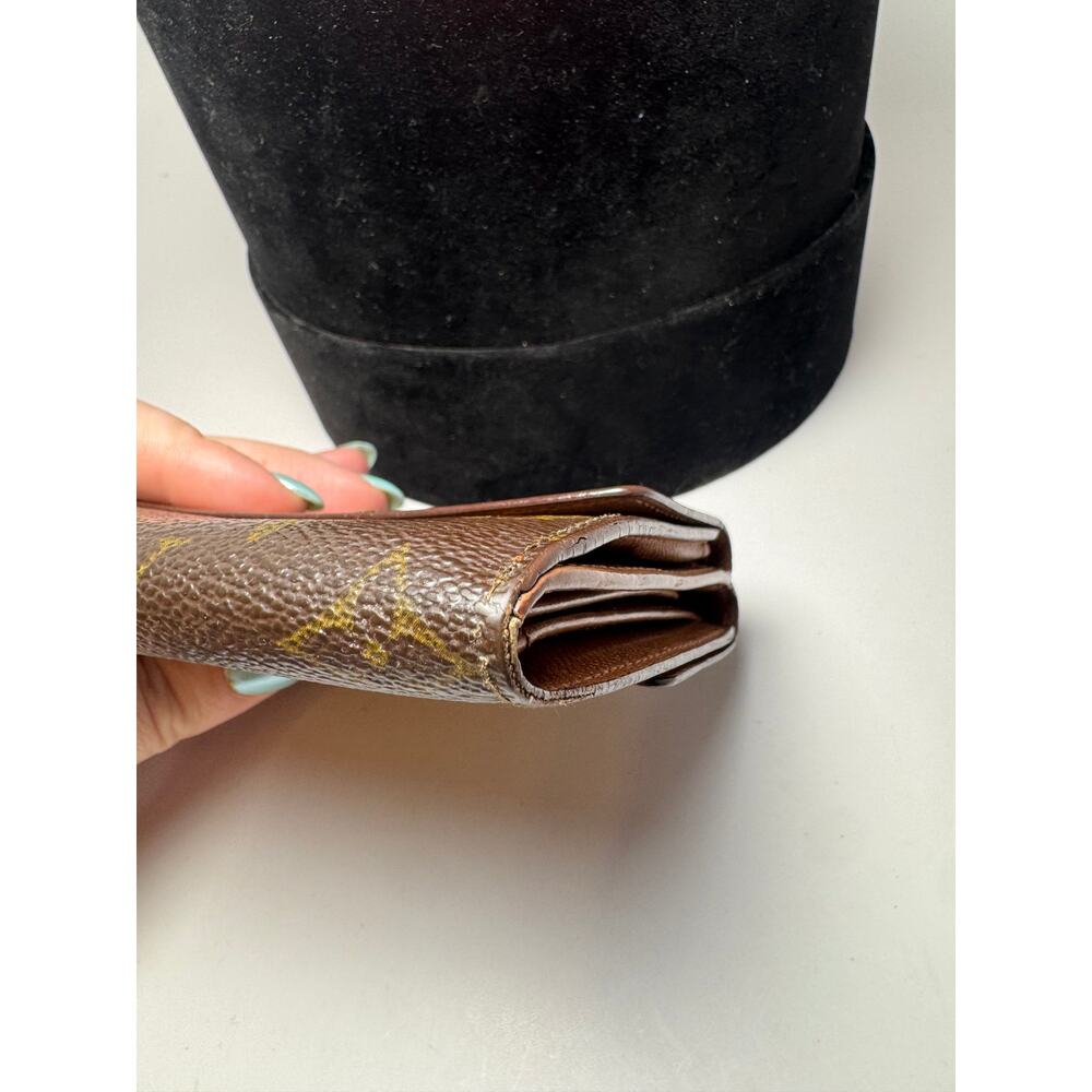 Louis Vuitton Elise Monogram Trifold Wallet - Picture 12 of 13